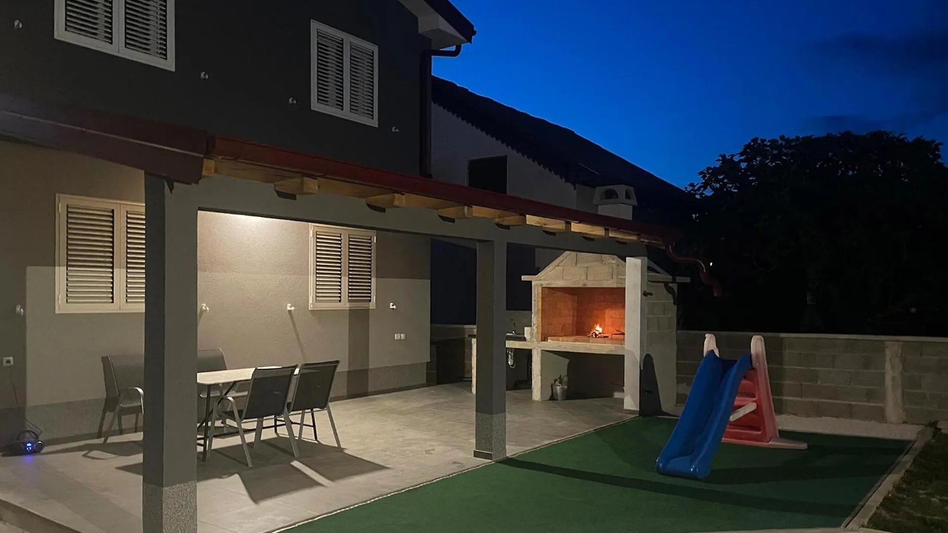 Nice Home In Privlaka With Kitchen 0*, بريفلاكا كرواتيا